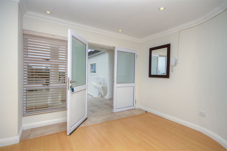 4 Bedroom Property for Sale in Royal Alfred Marina Eastern Cape